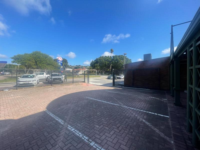 To Let commercial Property for Rent in Mount Pleasant Eastern Cape